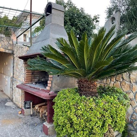 Apartman Jukic Hotel Marina Buitenkant foto