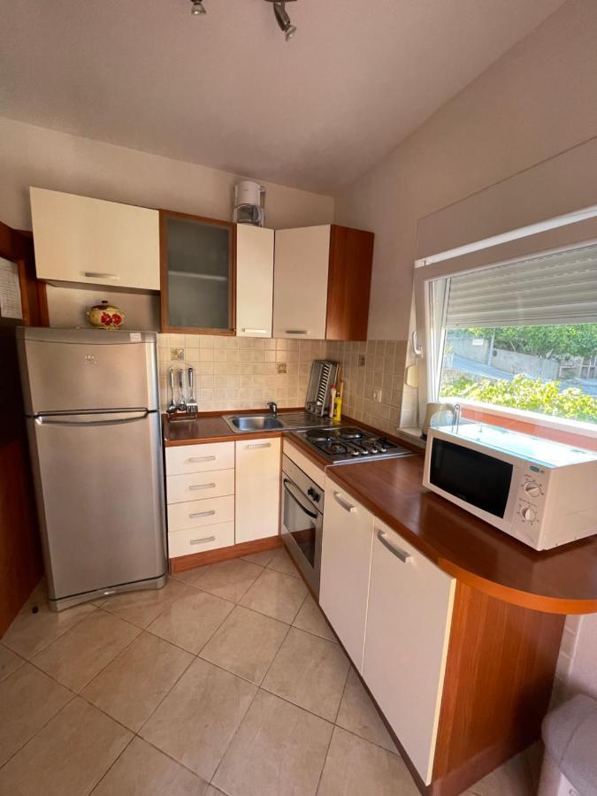 Apartman Jukic Hotel Marina Buitenkant foto