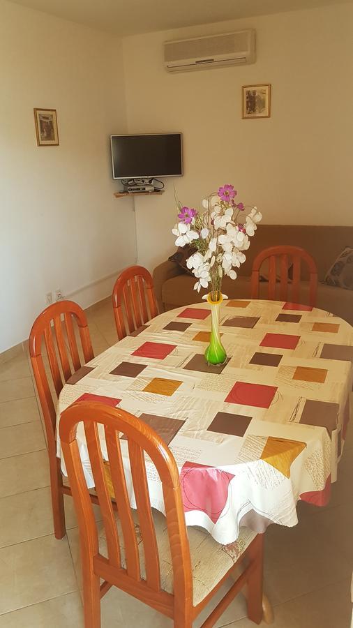 Apartman Jukic Hotel Marina Buitenkant foto